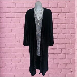 Chaser Black Velvet Long Sleeve Duster Robe Jacket in Women’s Size Small